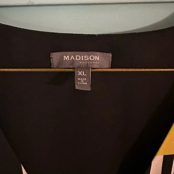 Madison XL, Multicolor Dress - Picture 7 of 8